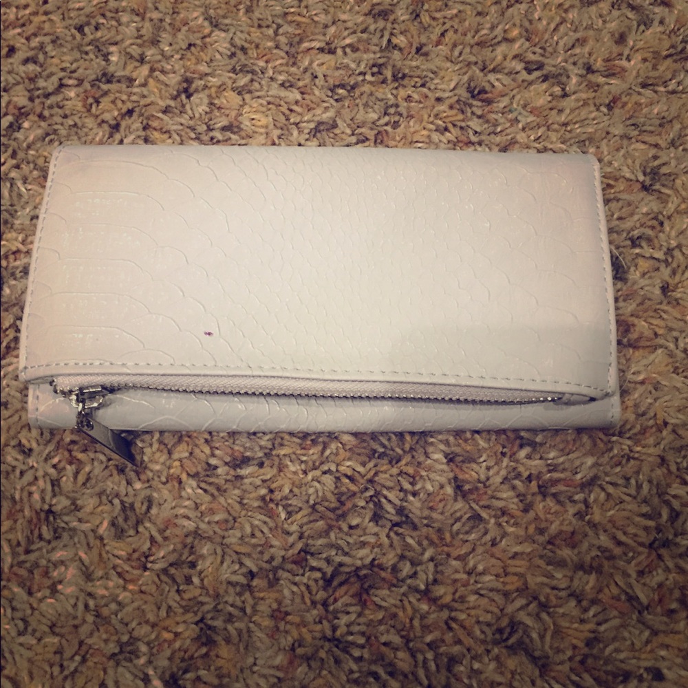 Mossimo Light Gray Snakeskin Leather Wallet